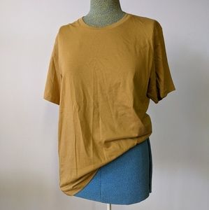 Men's Mustard Uniqlo Supima T-shirt